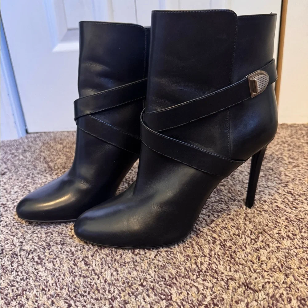 Christian Dior Black Ankle Leather Boots w Silver Buckle Size 40 - Picture 13 of 16